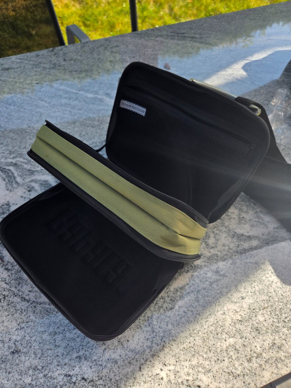 Köder: A vendre Sacoche pêche Rapala – Gebraucht aus Attalens von jack021 1