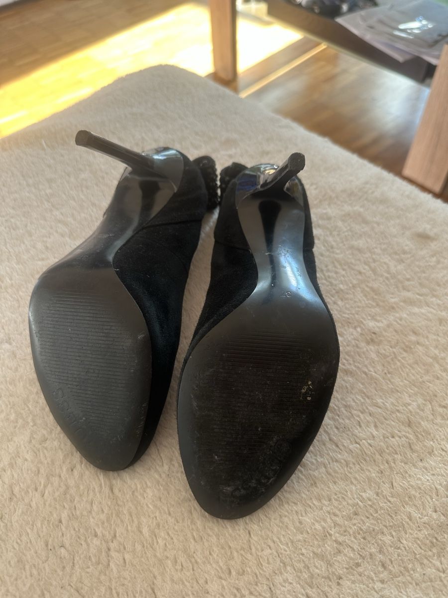 Scarpe da donna: hohe Absätze – Usato da Kirchleerau venduto da Rvgc86 3
