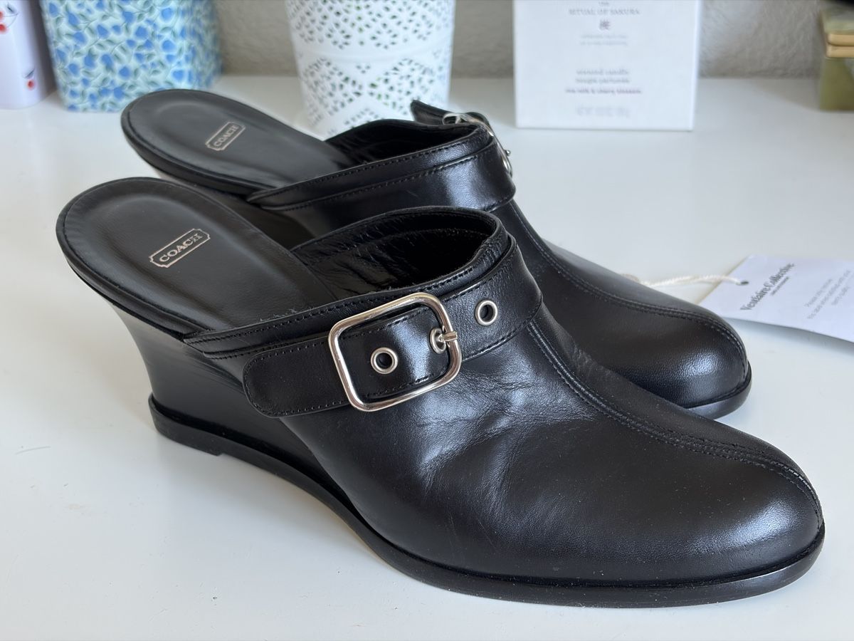 Coach Scarpe da donna: Coach sabots - US7  – Usato da Peseux venduto da rom_68l5