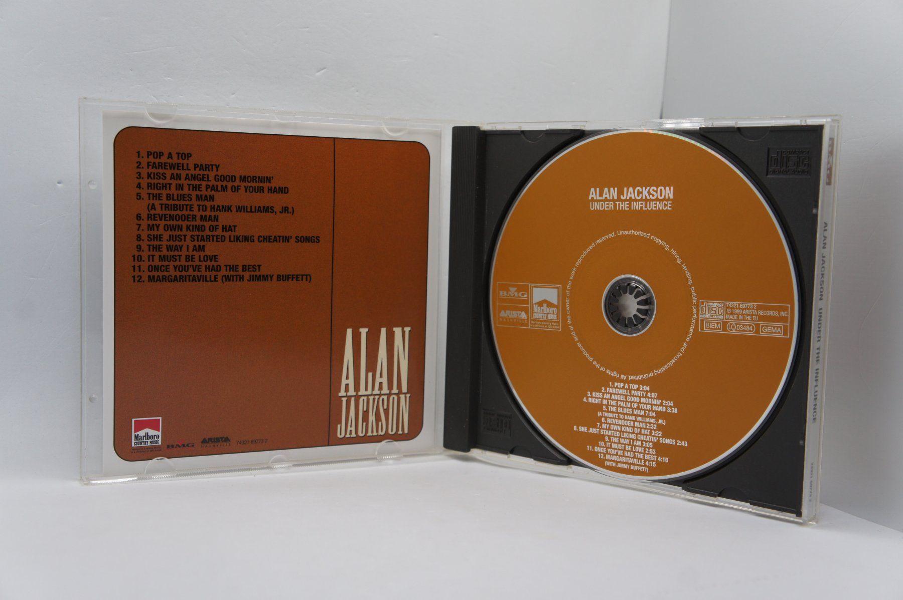 CD: CD: Alan Jackson ‎– Under The Influence – Usato da Ernetschwil venduto da luisvonerni 2