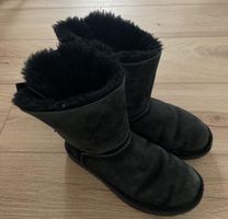 Black UGG shoes 