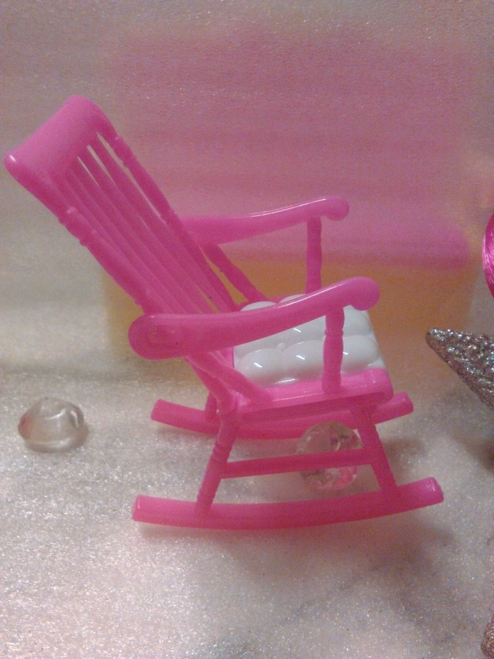 Playmobil Giocattoli: barbie sthul...weiss und roserot – Nuovo (secondo la descrizione) da Basel venduto da bijoutrie_4 3