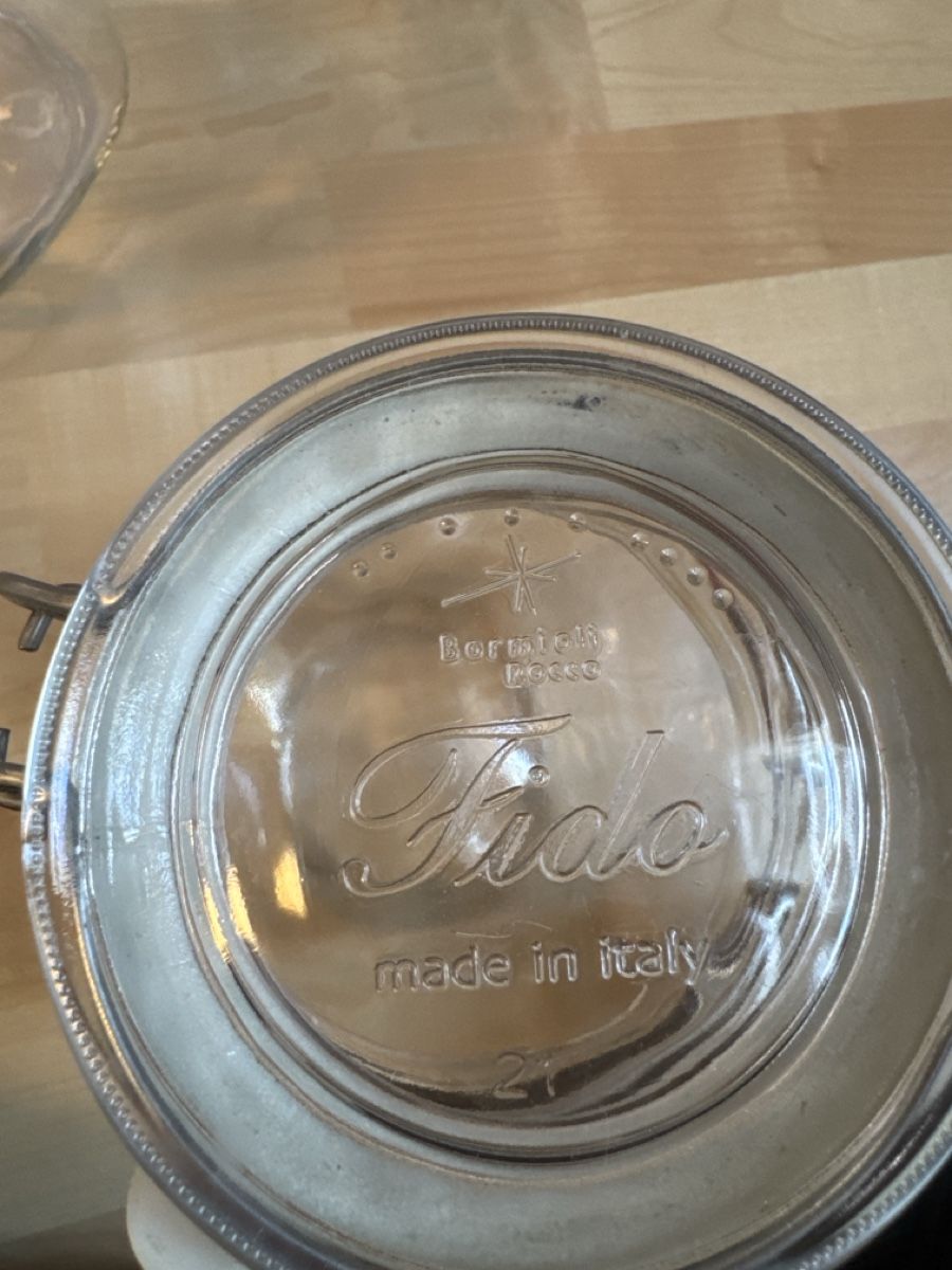 Recipients et similaires: 5 Einmachgläser/ Weckgläser 2 Liter – D'occasion à Riedikon par Lala28 1