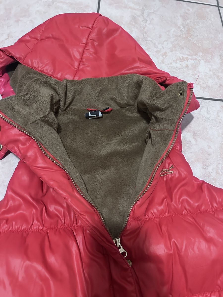 Altro abbigliamento per bambina: Giler ragazza gr176 – Usato da Cugnasco venduto da sd1520 1