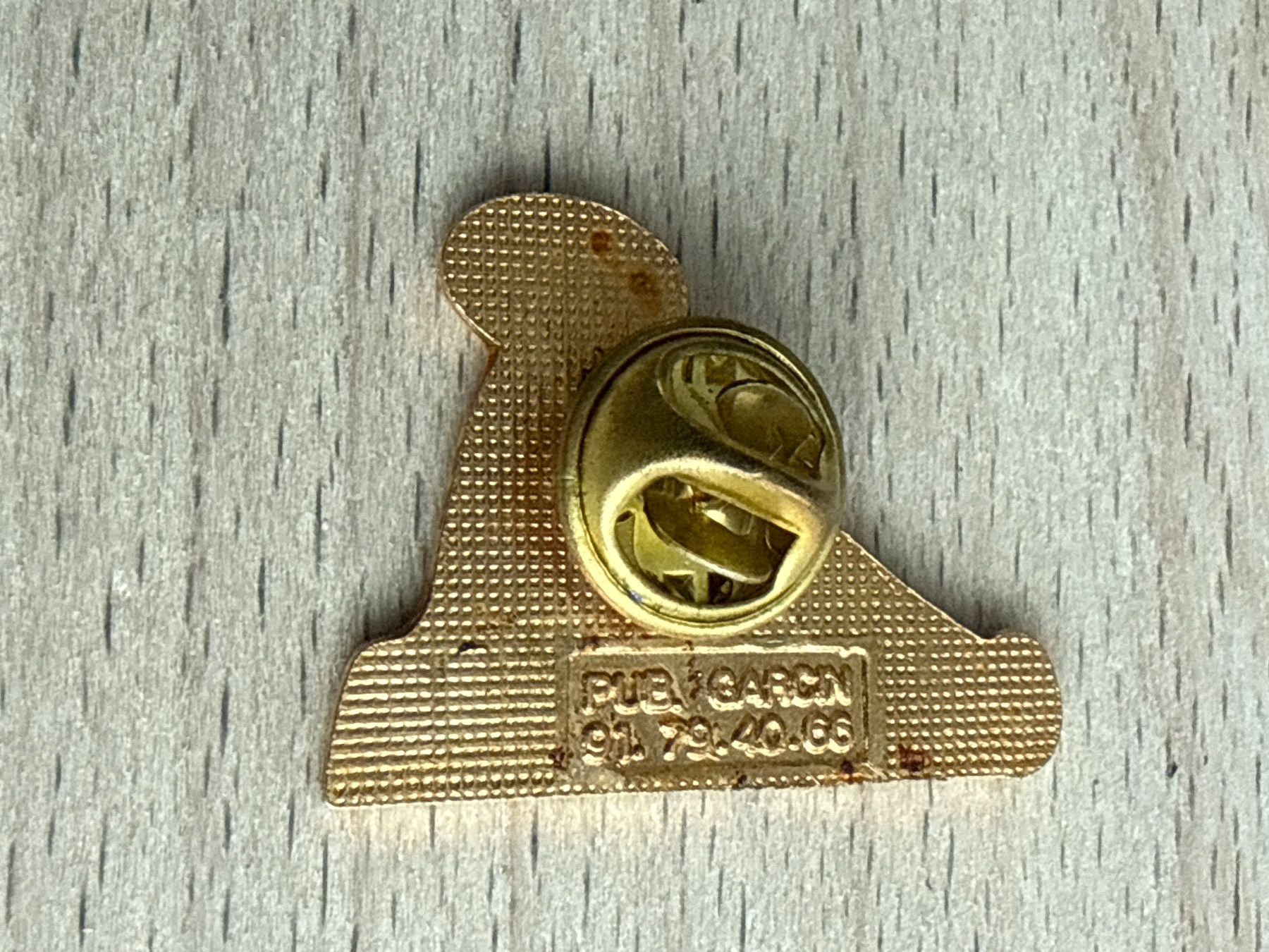 Placchette & Badge: Pin Orangina – Usato da Glattbrugg venduto da Schweigmatt 1