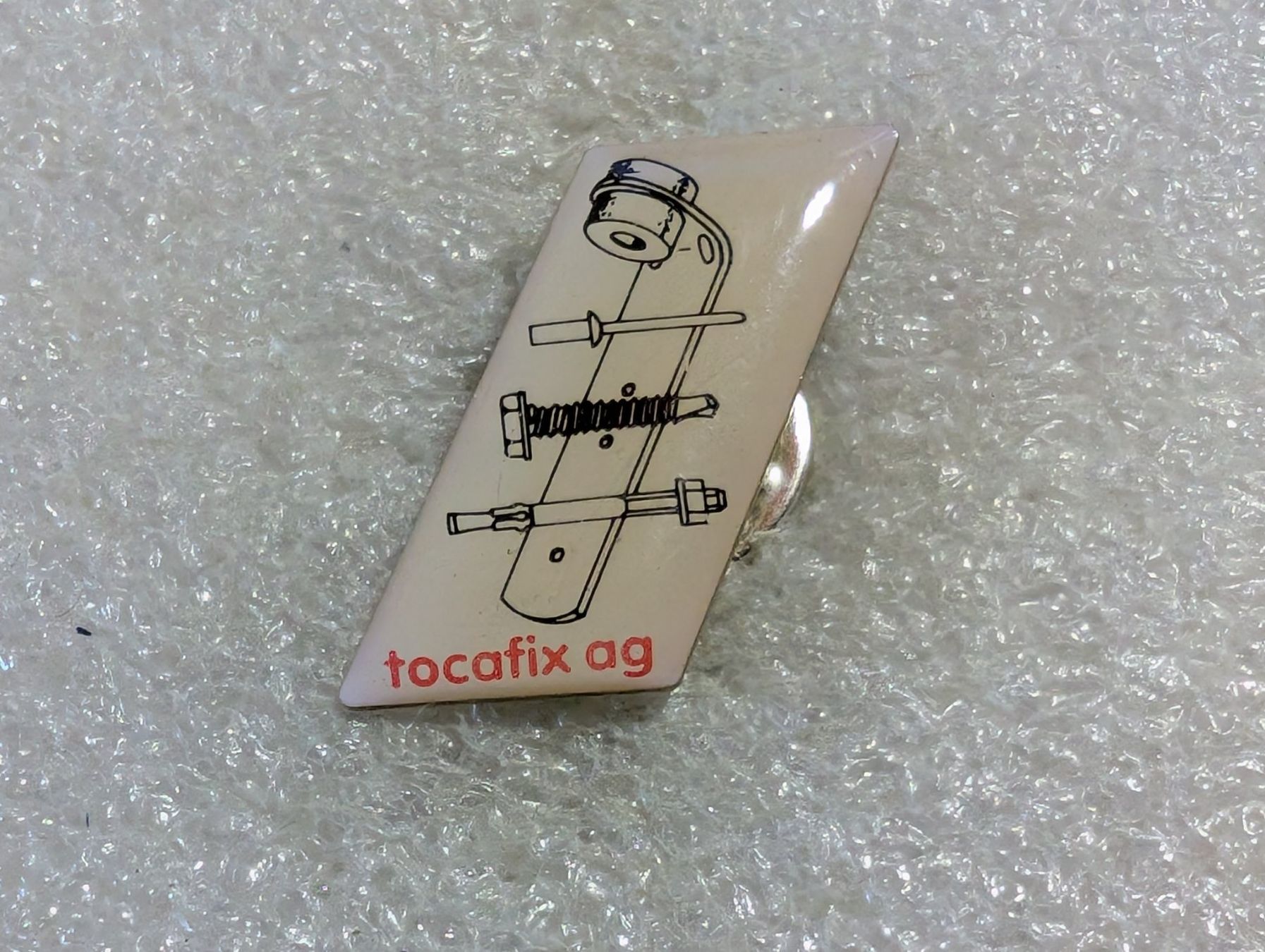Placchette & Badge: Ansteckpin 152: tocafix AG – Usato da Oppligen venduto da Pin-Fall-Shop
