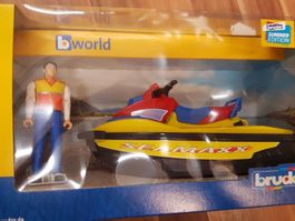 Bruder Watercraft mit Fahrer