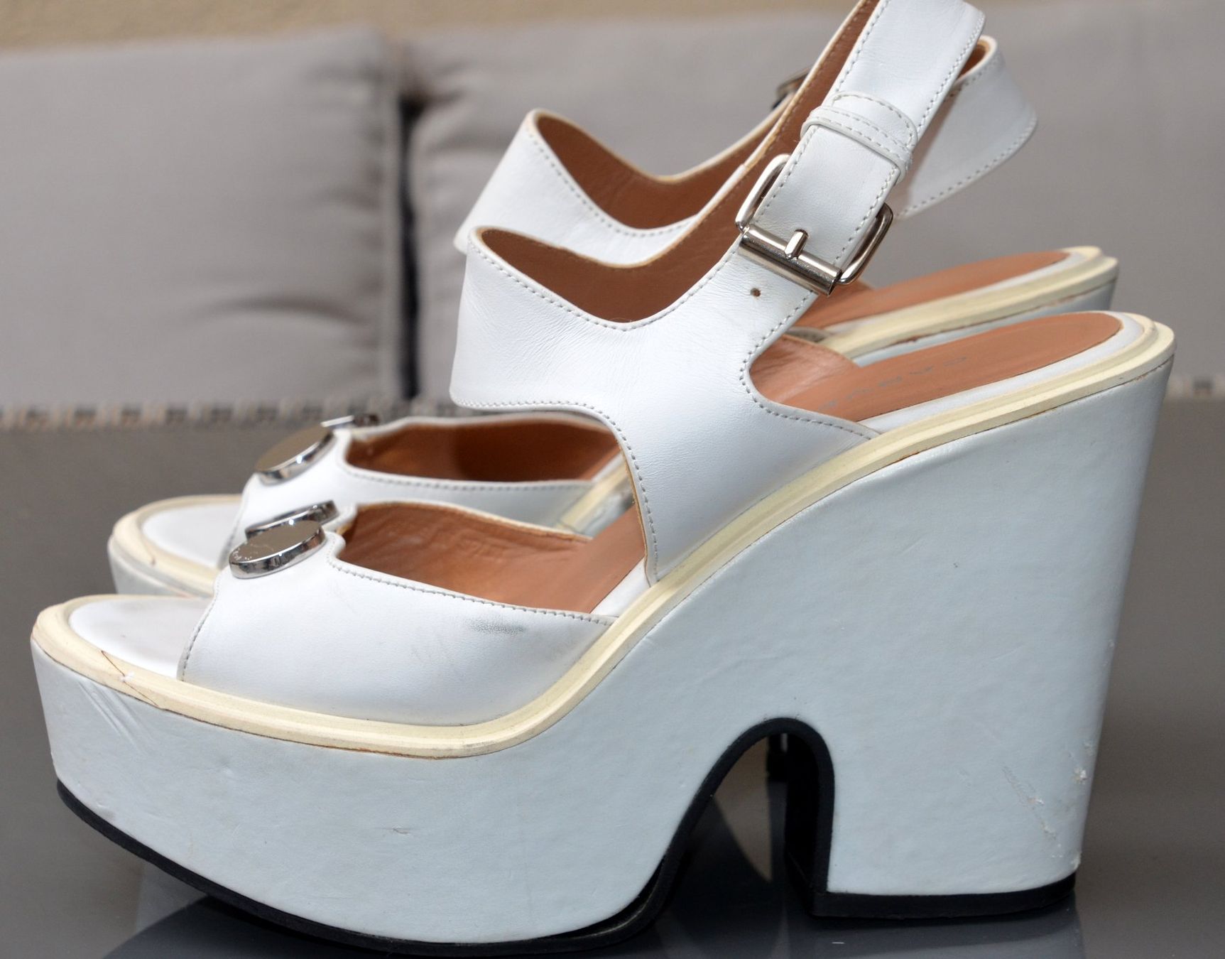 Scarpe da donna: Carven Sandalen / sandales 37 – Usato da Collonges venduto da arashee 6