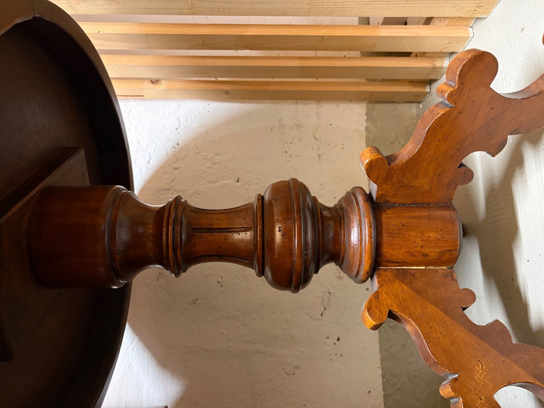 Tische: Wunderschönen tisch – Gebraucht aus Basel von pau_c6lw 2