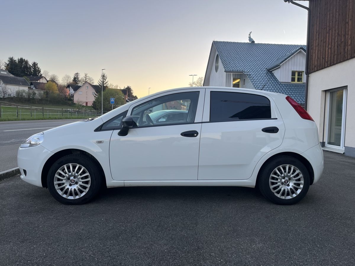 Fiat Automobili: Fiat Punto 1.2 Benzin – Usato da Riedt b. Erlen venduto da Stepani_Occasionen 2