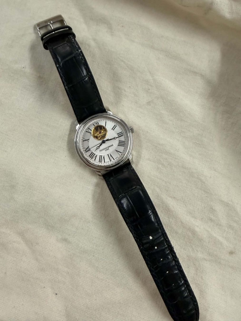 Frederique Constant Montres: Frédérique Constant classics heart beat automatic – D'occasion à Biel par sml_2vfx 3