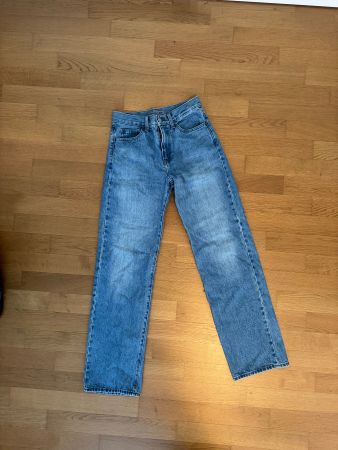Jeans Uniqlo JW Anderson blau Grösse 23x31
