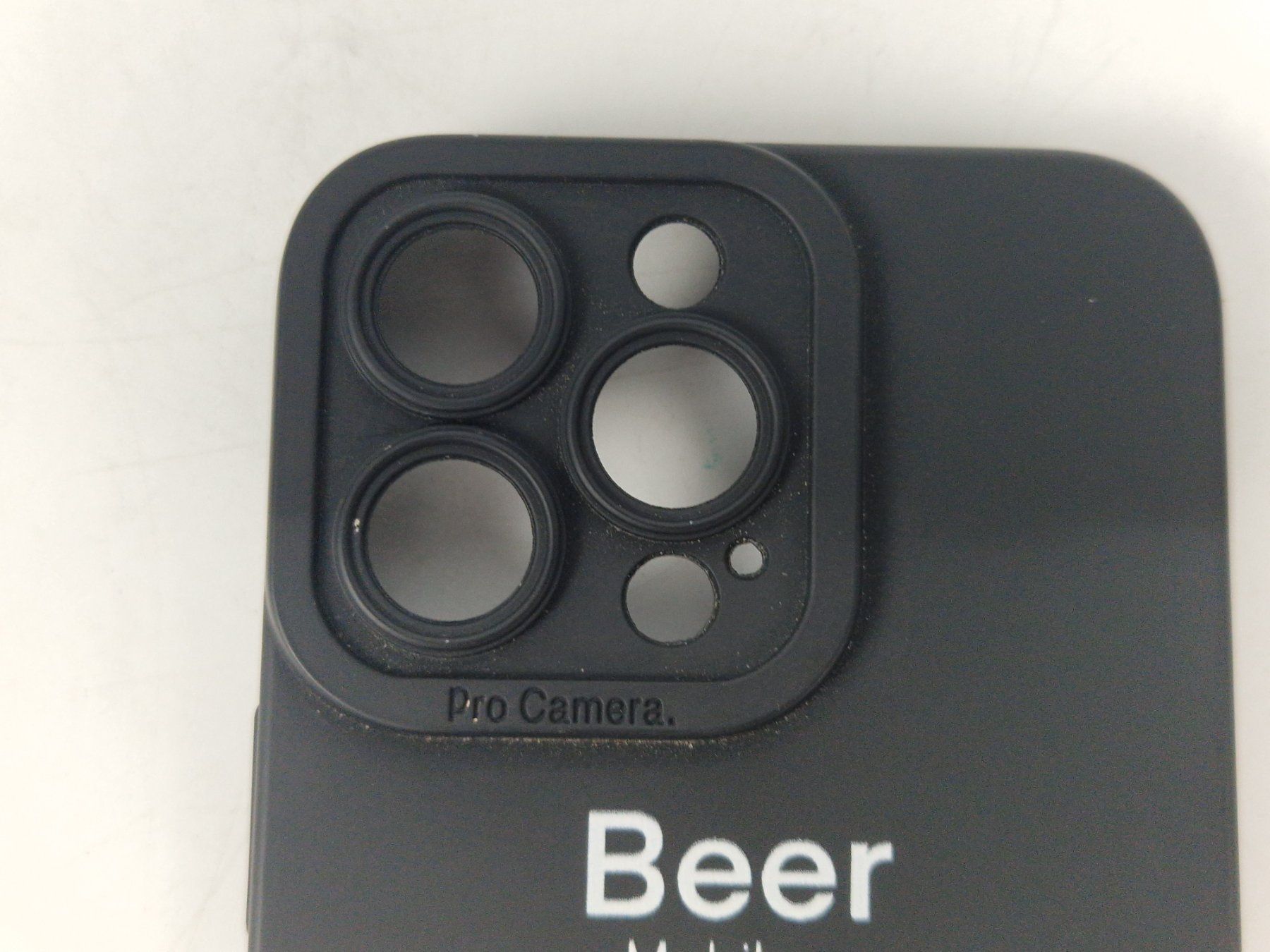 Apple Cover & Protezioni schermo: Smartphone-Hülle für iPhone 13Pro "Bierkübel" – Usato da Muhen venduto da Restwert_Muhen 1