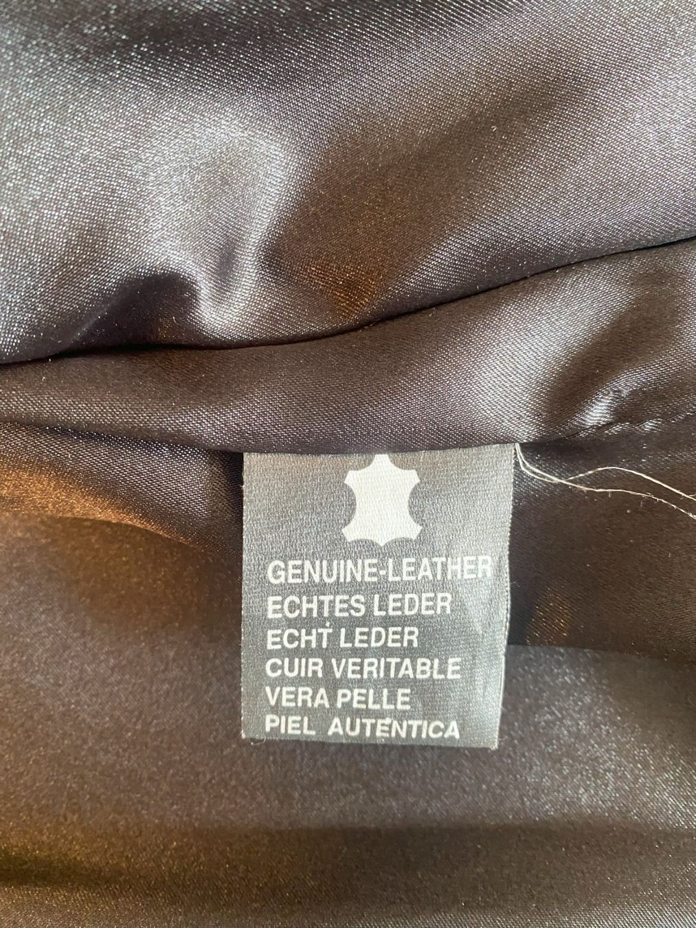 Giacche: Retro Schwarz Rote Lederjacke Grösse M – Usato da Adligenswil venduto da loritzel 2