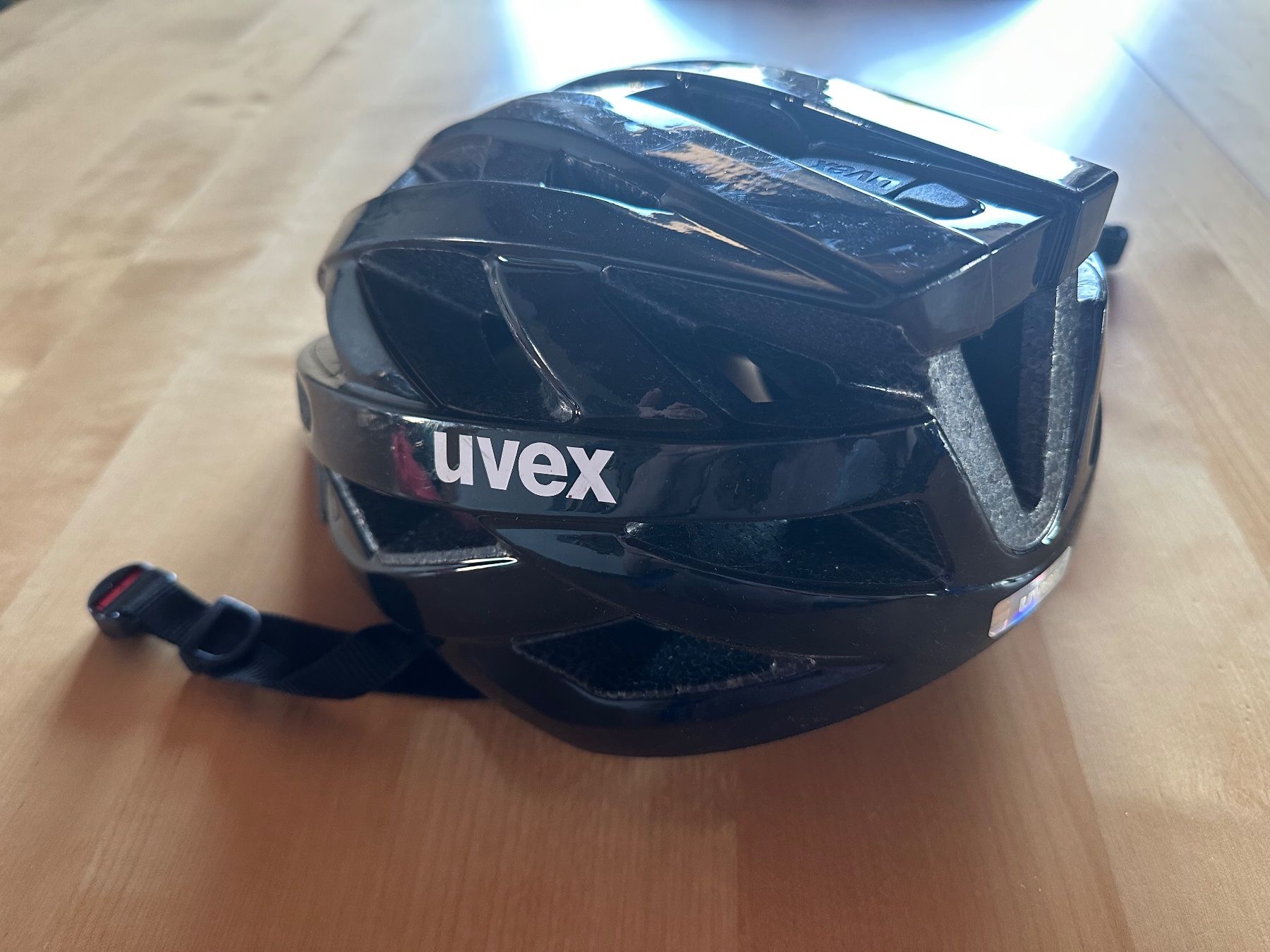 Uvex Caschi: Fahrradhelm UVEX – Usato da Buchs AG venduto da lucazubi7 1
