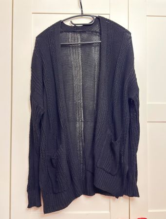 • Strickjacke •