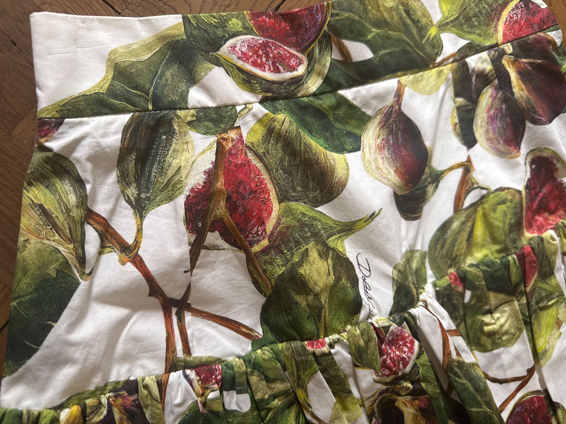 Dolce & Gabbana Röcke: Dolce & Gabbana Rock mit Feigen Print – Neu und originalverpackt aus Meilen von Emma_321 4