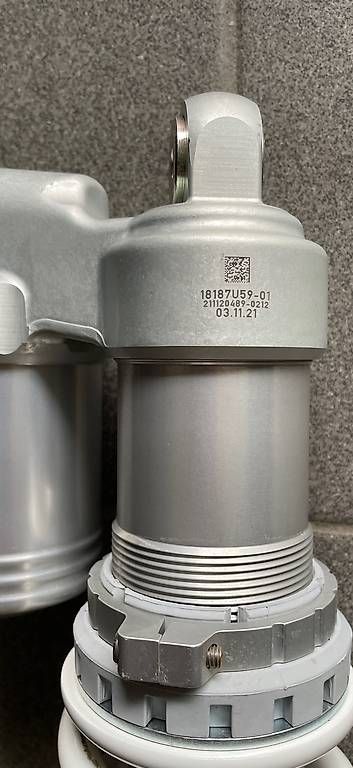 Alle Autoersatzteile: Wp Stossdämpfer – Gebraucht aus Wangen SZ von Flupo74 2