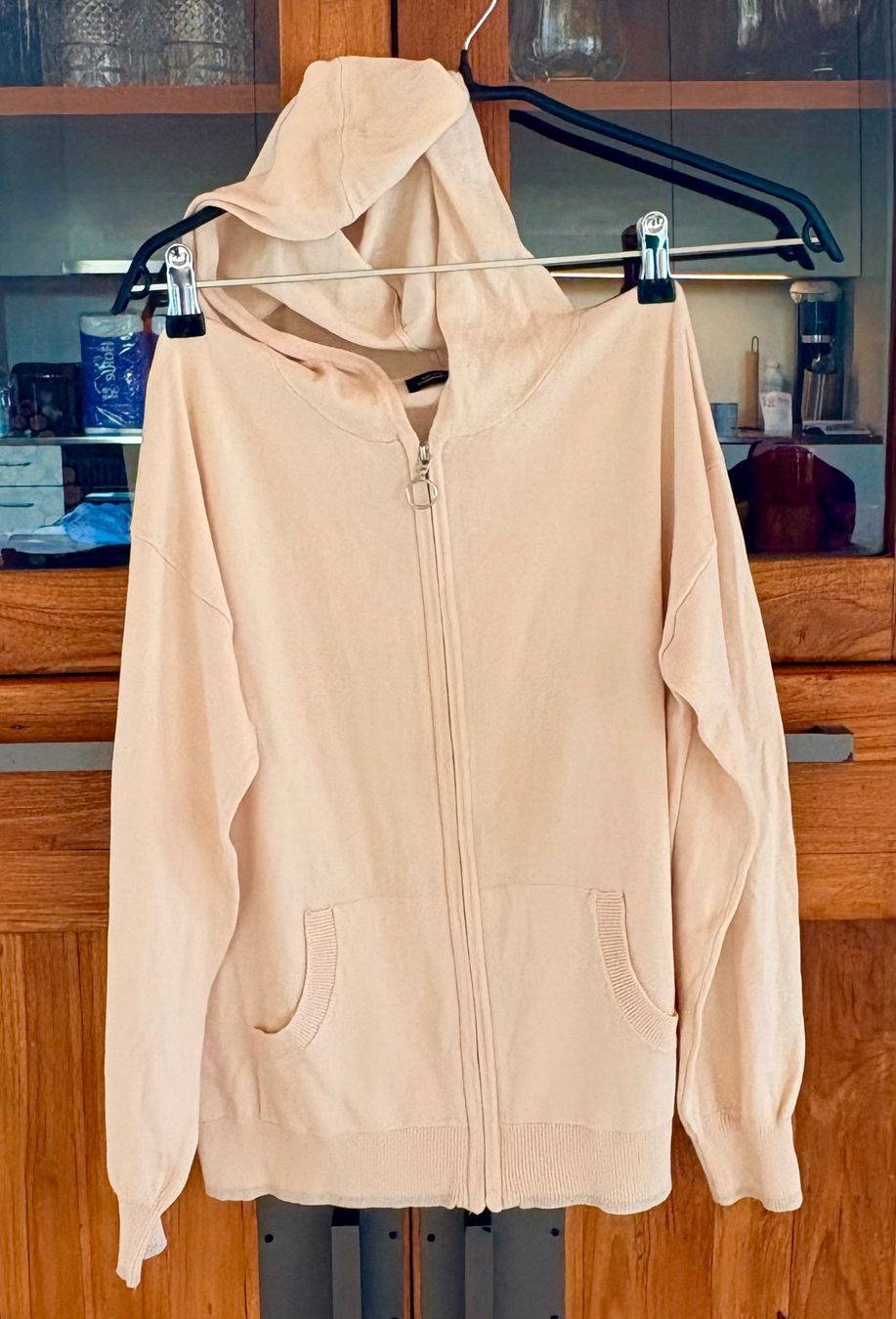 Pullover & Sweatshirts: Jäckchen /Cardigan/Pullover dünn Strick,Glitzer-Borte,Gr.M – Neu (gemäss Beschreibung) aus Siblingen von Vany_McDougall