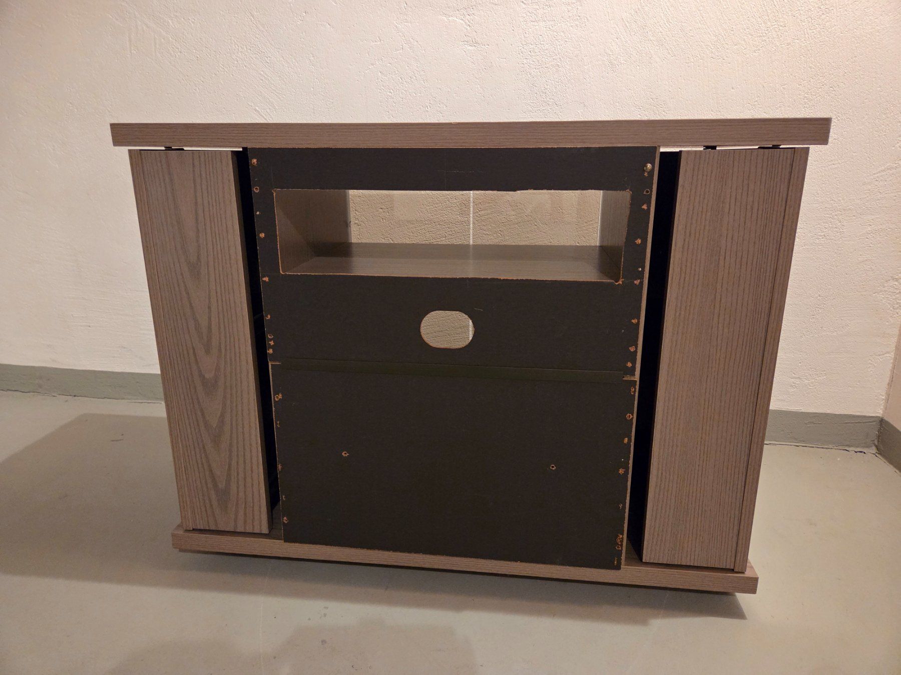 TV Möbel: Vintage Sideboard aus den 1990er Jahren – Gebraucht aus Näfels von SuEdHe 5