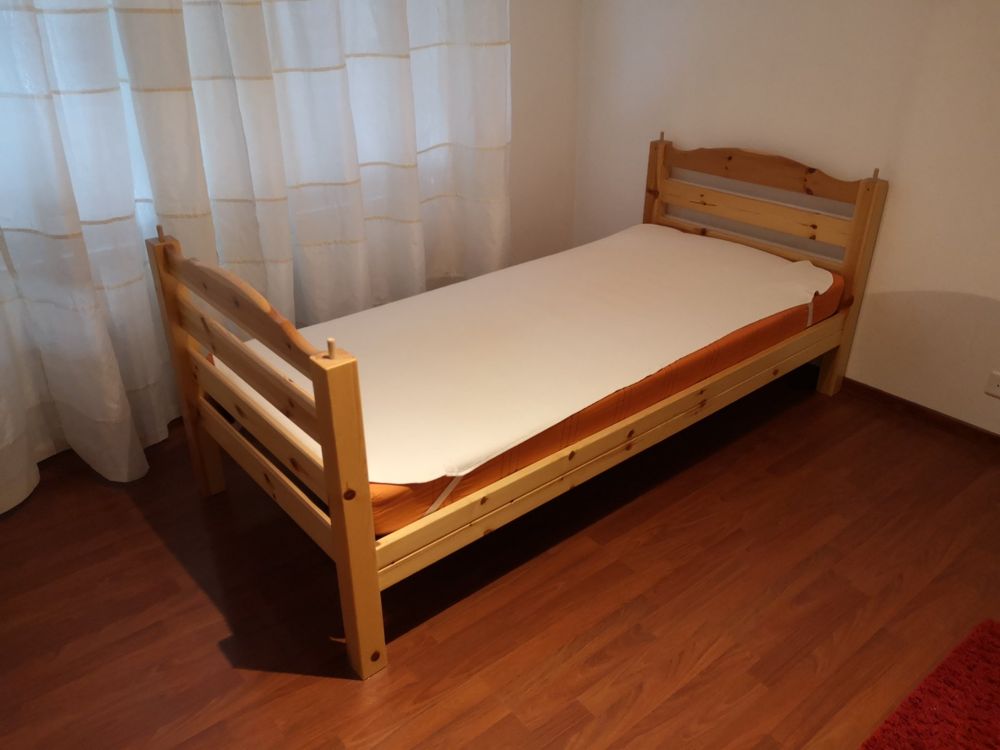 Festnight Simple Lit en Bois de Pin Massif 90 x 190 cm avec Sommier à Lattes et Tête de Lit pour Enfants et Adultes - Marron