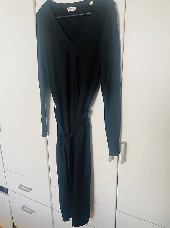 Vestiti: Kleid schwarz Grösse 36/38  – Usato da Binningen venduto da SimoneMinimalism