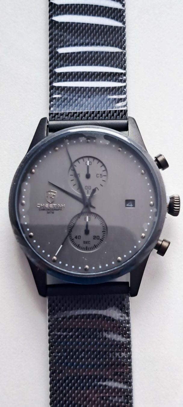 Uhren: ARMBANDUHR NEU / ein dezenter Blickfang – Neu und originalverpackt aus Oftringen von Second-Hand-Uhren 1