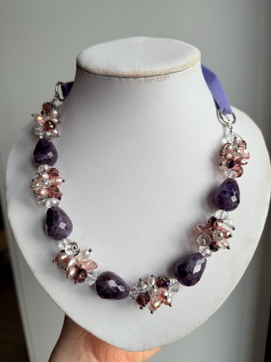 Catenine: Schöne Amethyst Kette mit Süsswasserperlen NEU – Nuovo e nell'imballaggio originale da Basel venduto da Chili007 3