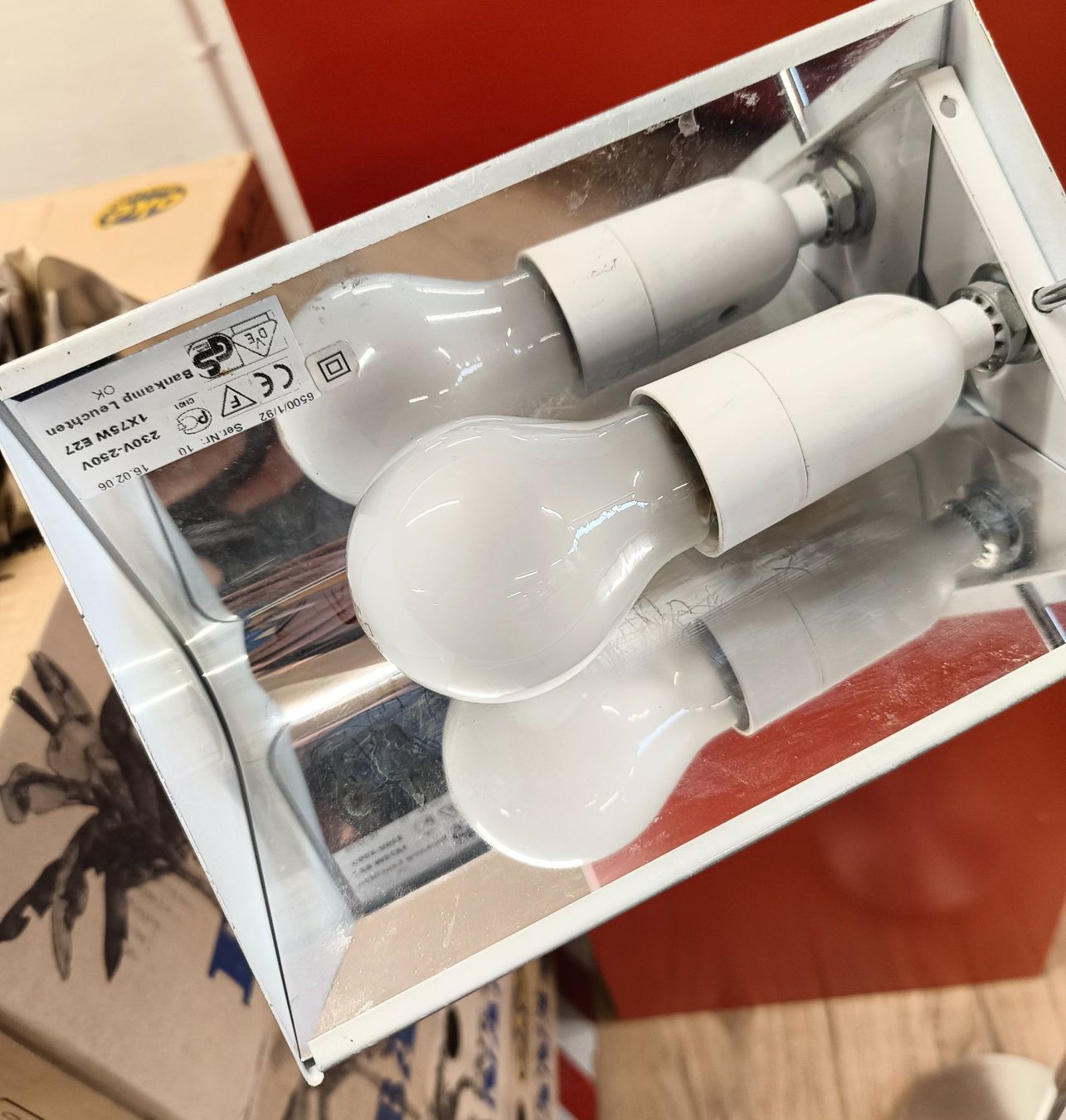 Lampade: Chrom Stehlampe verstellbar – Usato da Basel venduto da bk_brockibasel 2