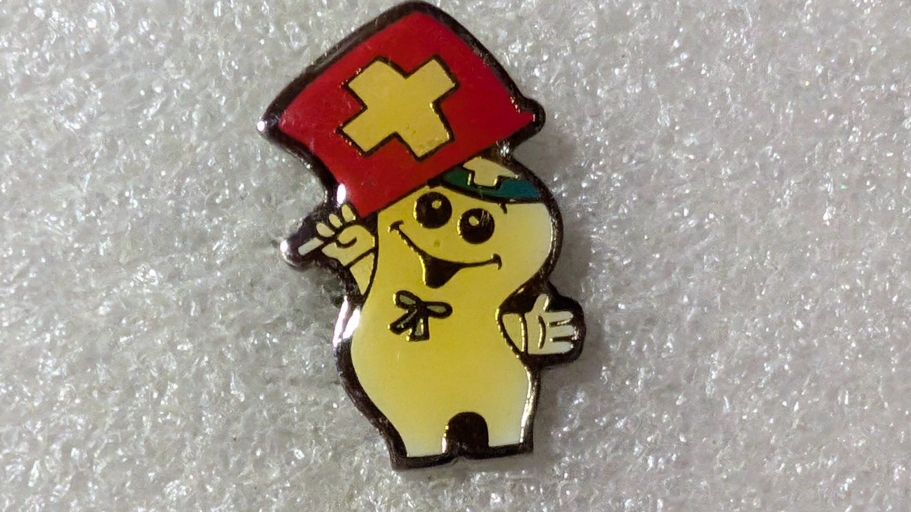 Placchette & Badge: Ansteckpin 215: Maga Bio – Usato da Oppligen venduto da Pin-Fall-Shop