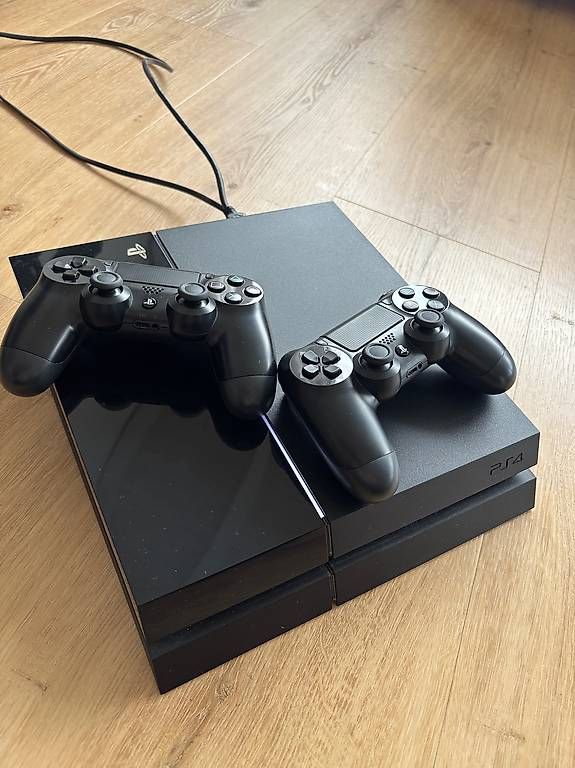 Console: Sony PlayStation 4, 500GB – Usato da Ennetmoos venduto da Moesiii 1