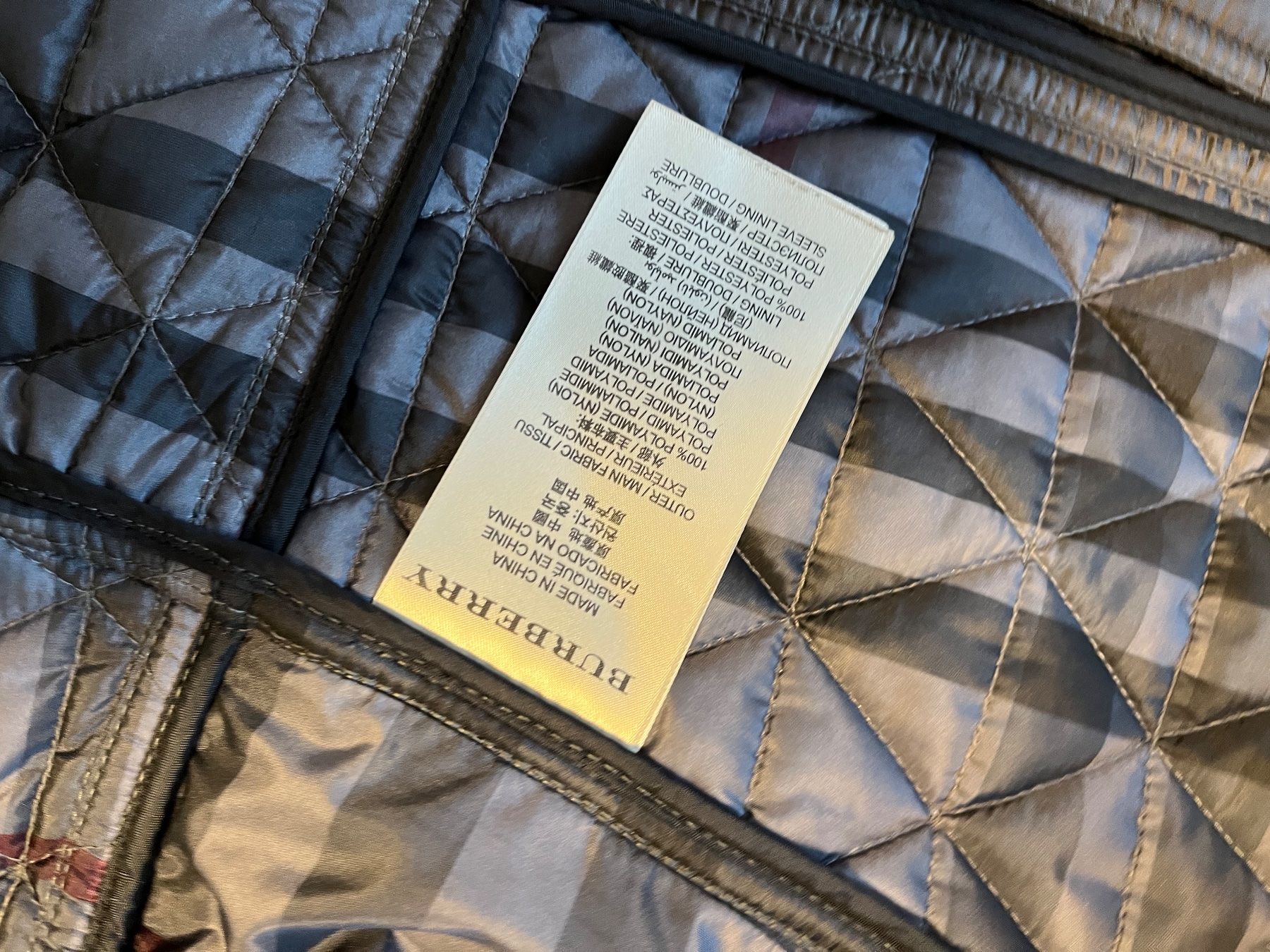 Burberry Giacche: Burberry jacket xs – Usato da Laupen BE venduto da Smythe 2