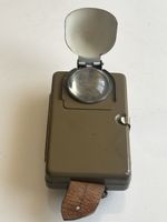 Taschenlampe Militär Olivgrün Metall Lederband (S7)