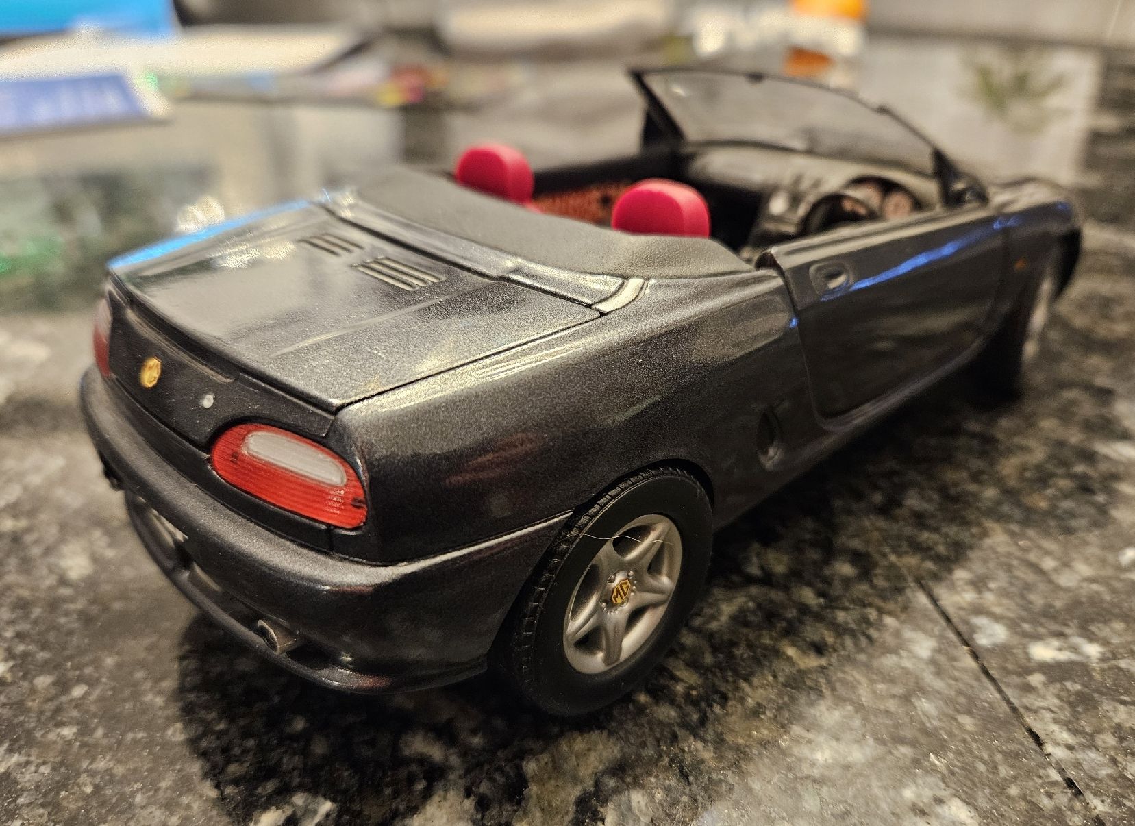MG Modellini d'auto: MG F Cabrio 1:18 – Usato da Kaiseraugst venduto da Carkos 1