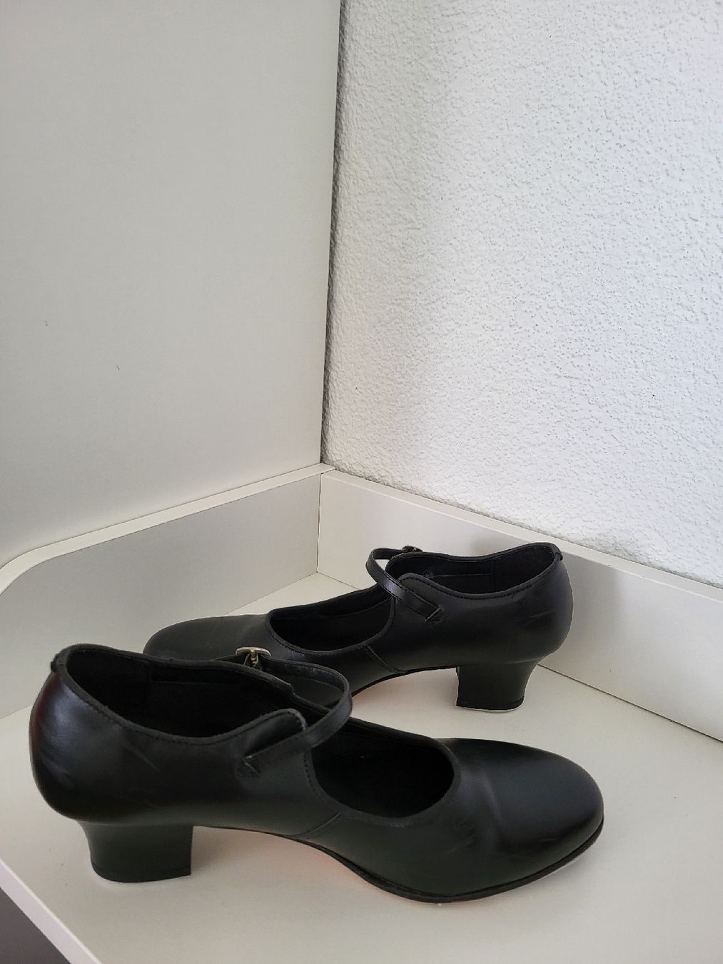 Scarpe da donna: Stepptanzschuhe – Usato da Birmenstorf AG venduto da Cjl