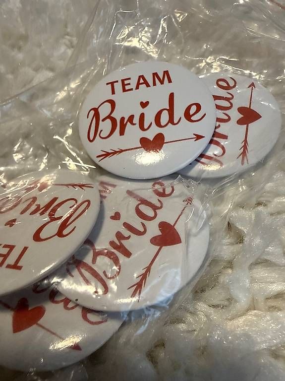 Spille & Fermagli: Bachelorette, Accessoires Team Bride - 5 Stück – Usato da Grellingen venduto da lyd_vy9s