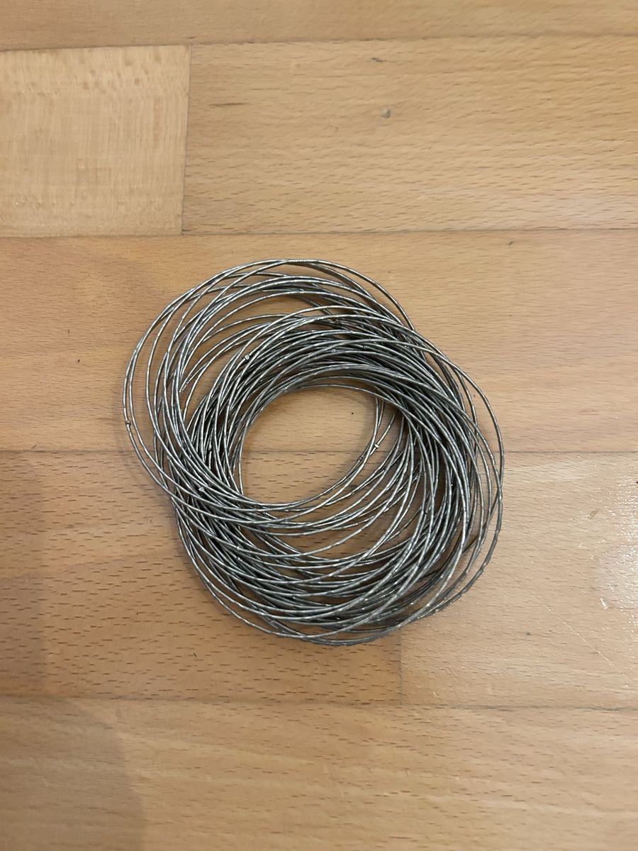 Bracciali & Braccialetti: Silberfarbene Armreifen – Nuovo (secondo la descrizione) da Aesch BL venduto da noe_xz5r 1