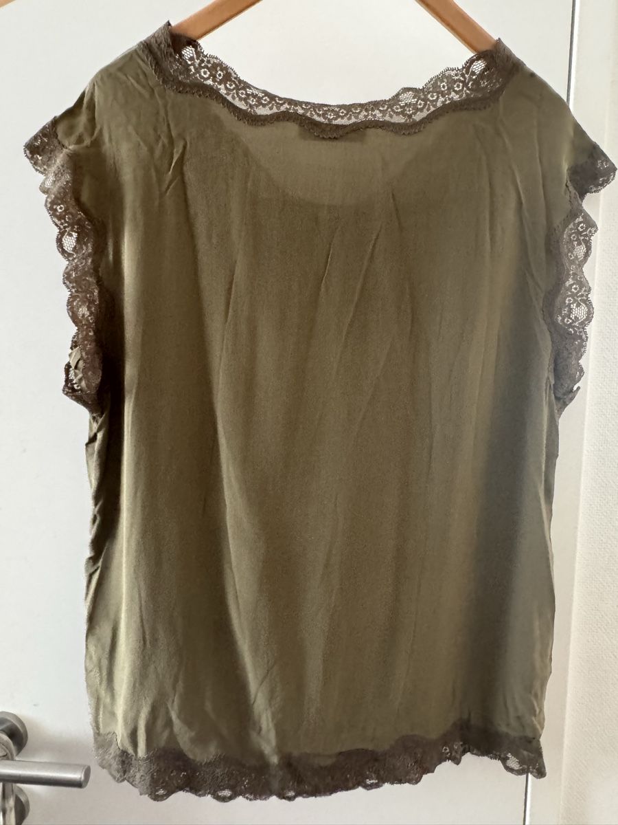 Max & Moi Tops: Seiden Top Spitze Max & Moi Paris – Gebraucht aus Obfelden von cesarina10 6