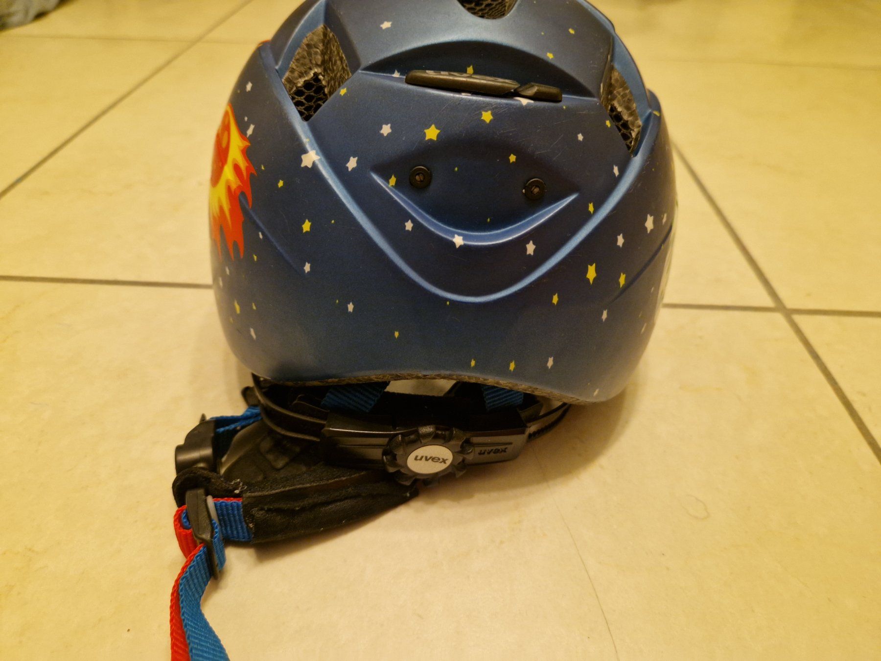 Uvex Caschi: Casque vélo pour enfant UVEX – Usato da Villars-sur-Glâne venduto da Agnie80 2