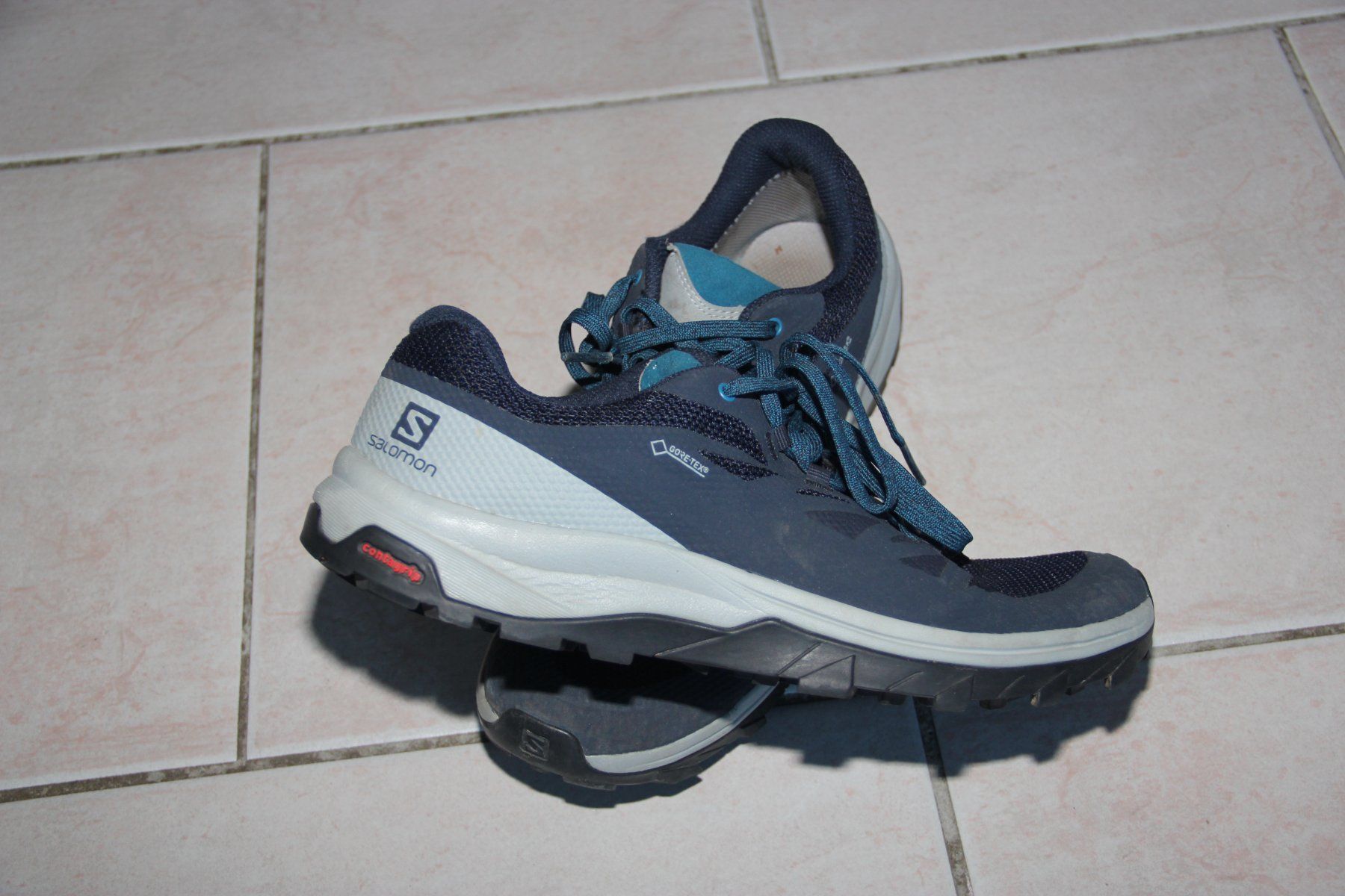 Salomon Scarpe da uomo: Salomon Outline Goretex Trekkingschuhe Gr: 42 – Usato da Thun venduto da zopfschweiz 1