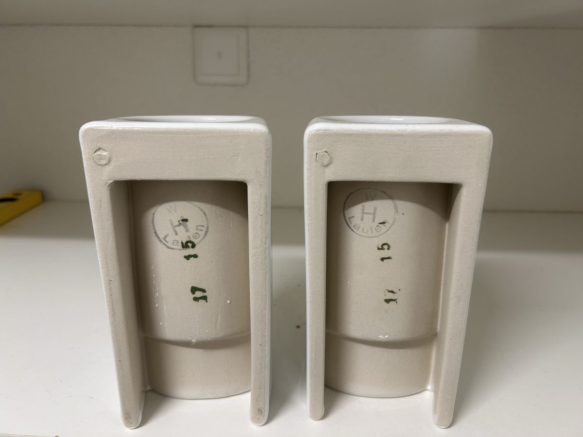 Laufen WC: 2x WC Büste Halter Laufen – Nuovo (secondo la descrizione) da Küssnacht am Rigi venduto da Martins95 1