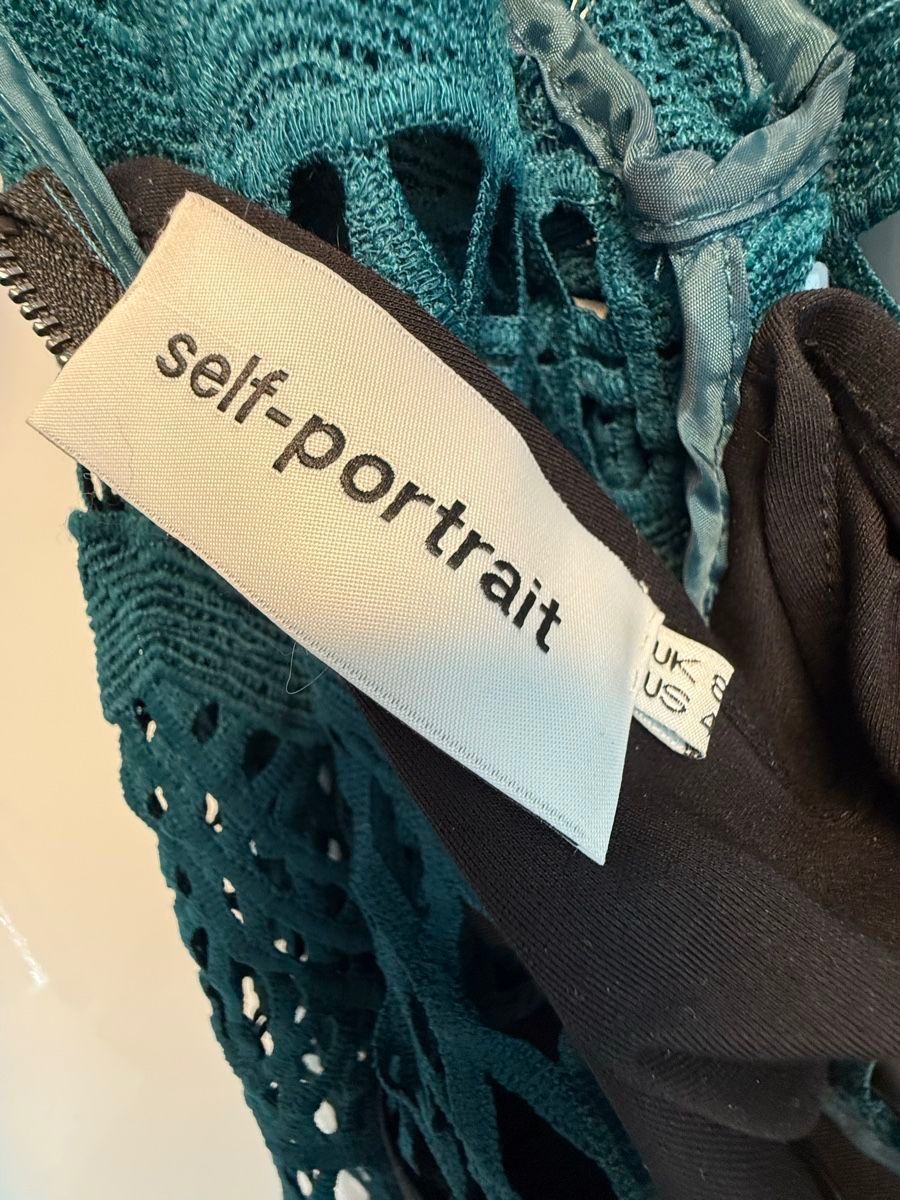 Self-Portrait Tute: Self-Portait – Usato da Niederbuchsiten venduto da CsBertha 1