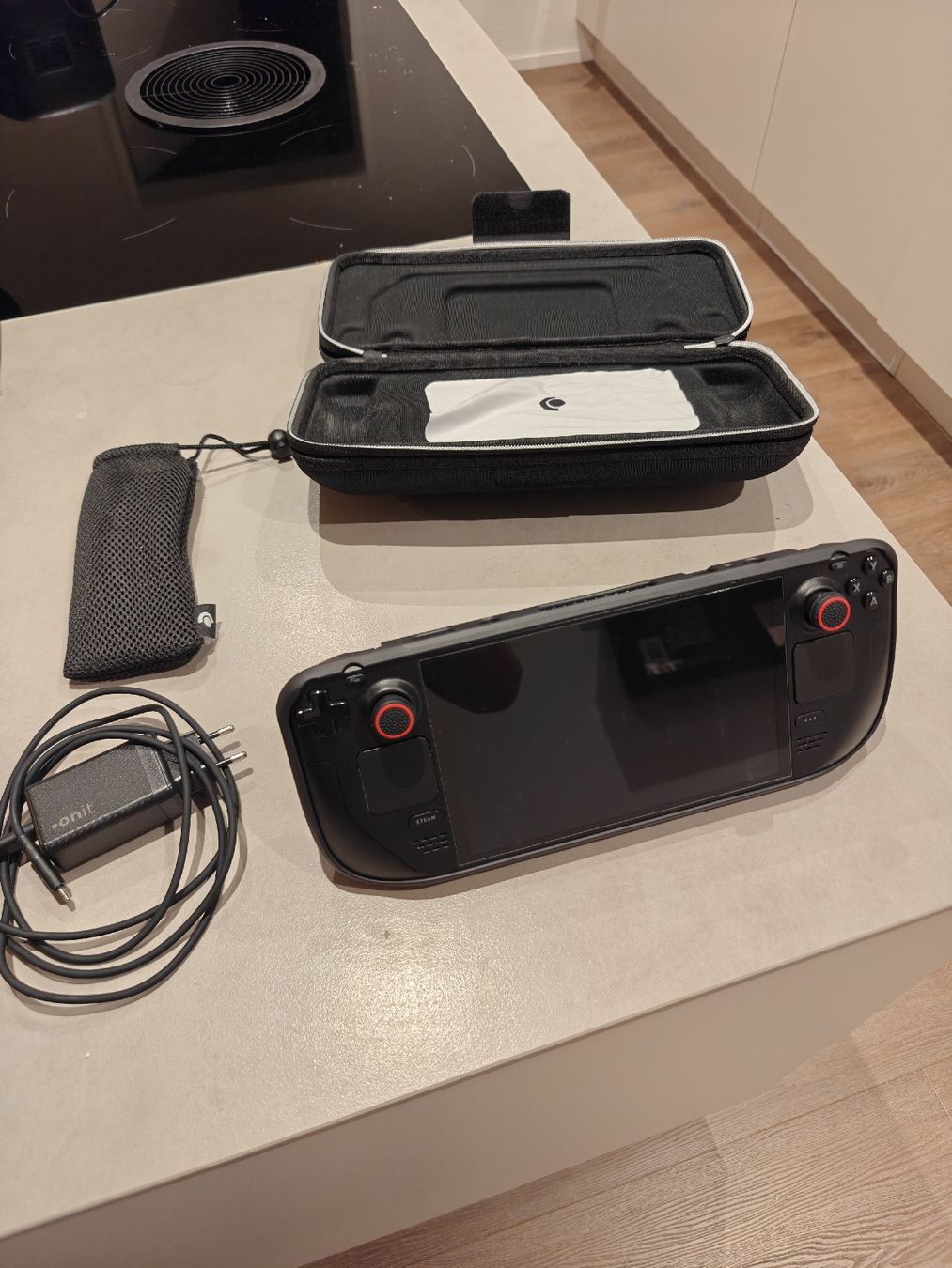 Consoles: Steam Deck OLED 1TB – D'occasion à Uzwil par bob-kelso 1