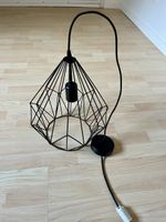 Lampe suspension EGLO géométrique noir 40 caractères
