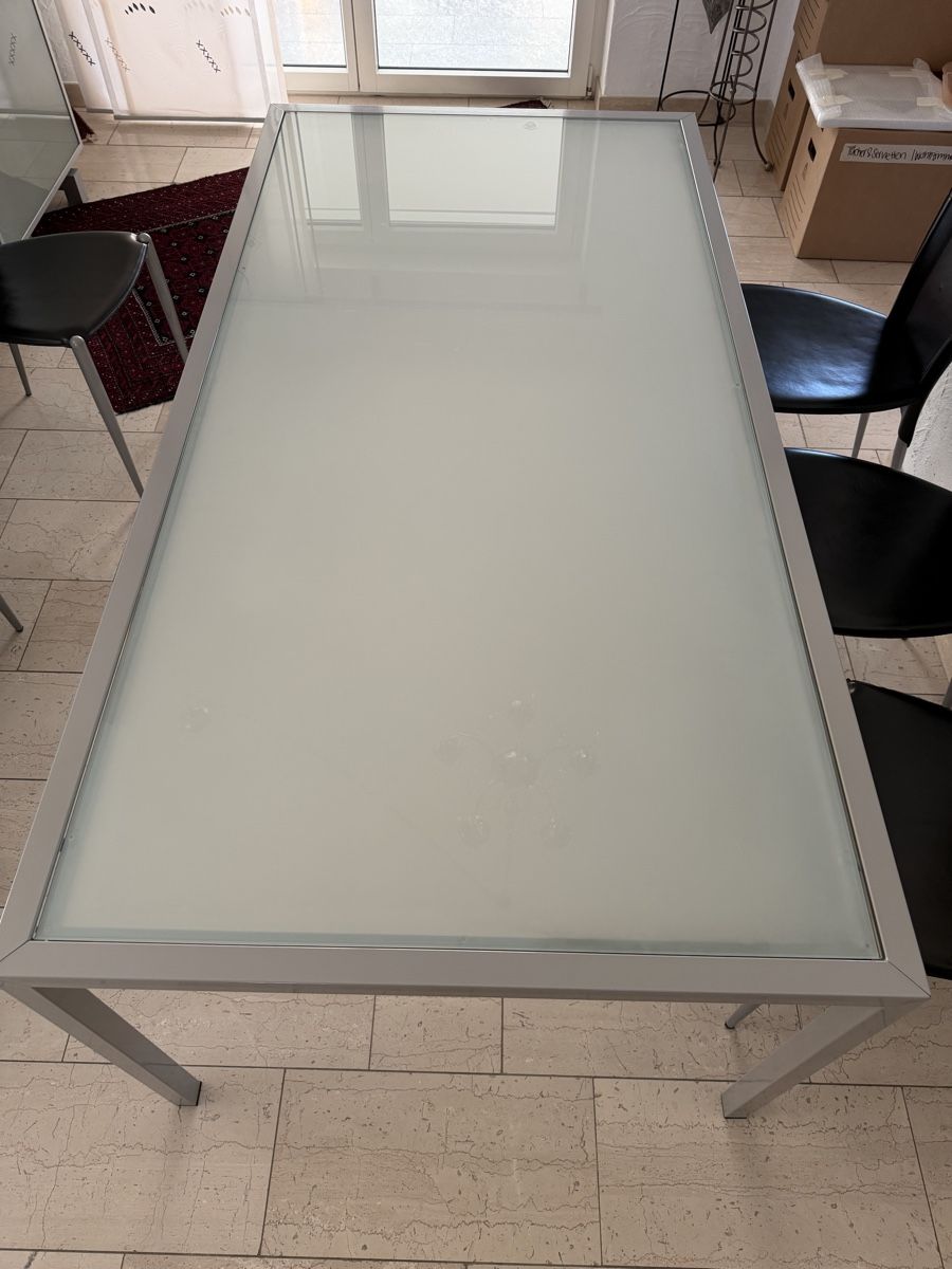 Tavoli: Esszimmertisch Glas – Usato da Ebikon venduto da M5P5G50 1