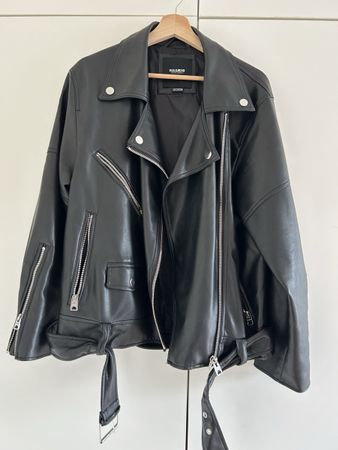 Pull&Bear Lederjacke, Schwarz, Gr. M
