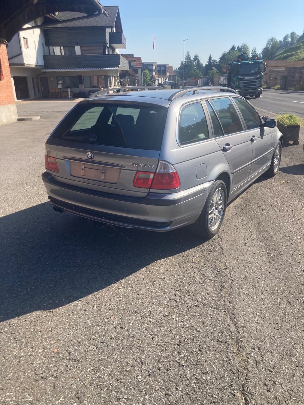 BMW Autos: BMW 325i Touring – Défectueux à Einsiedeln par 6007markus 1