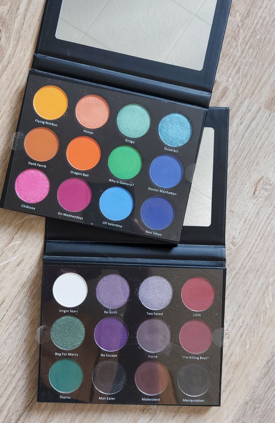 Make-up: 2x Shy Bear Cosmetics Lidschattenpaletten – Usato da Läufelfingen venduto da Rubine 1