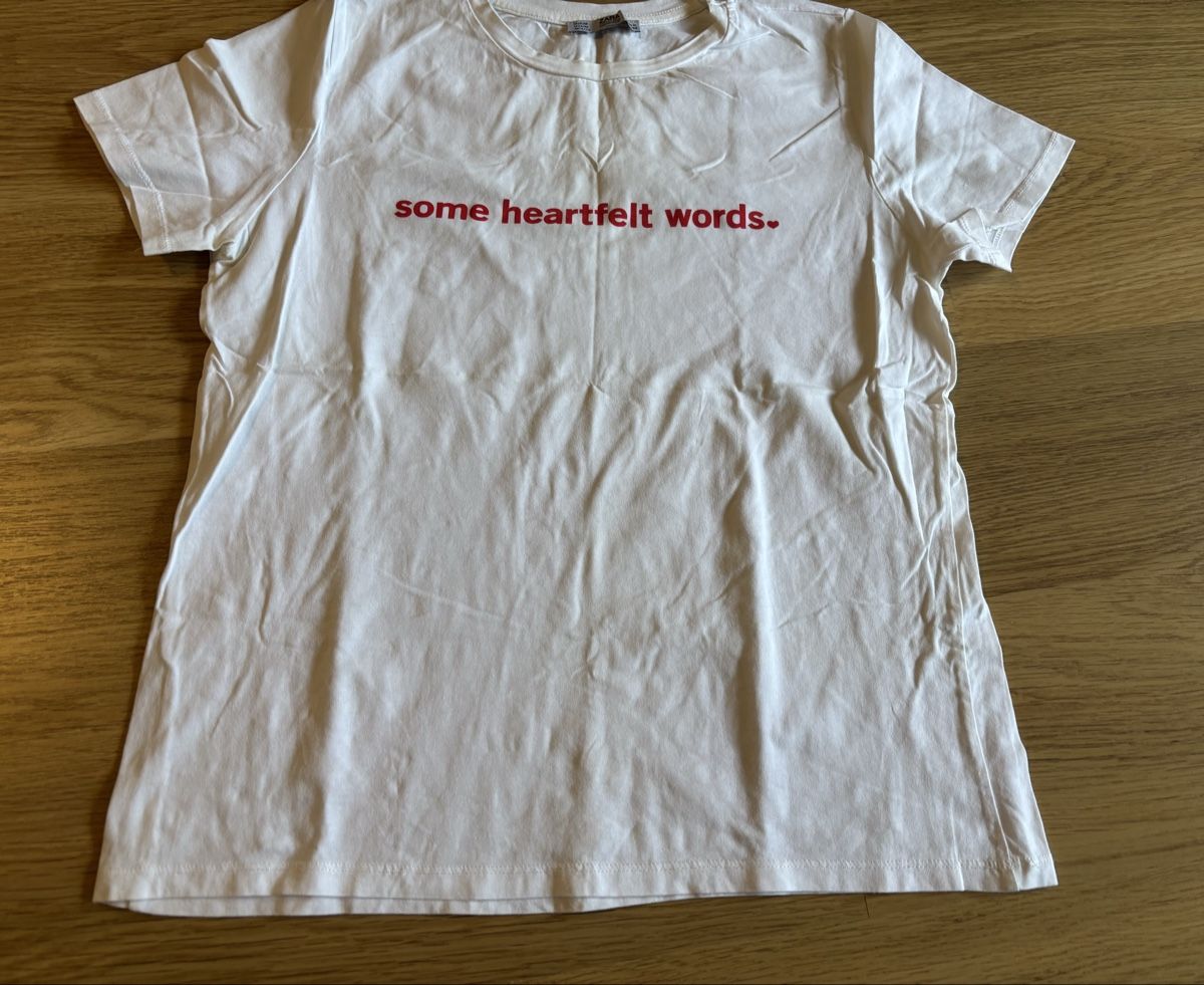 Zara T-Shirts: Zara T-Shirt mit Print – Gebraucht aus Baden von Tiffany6878 1