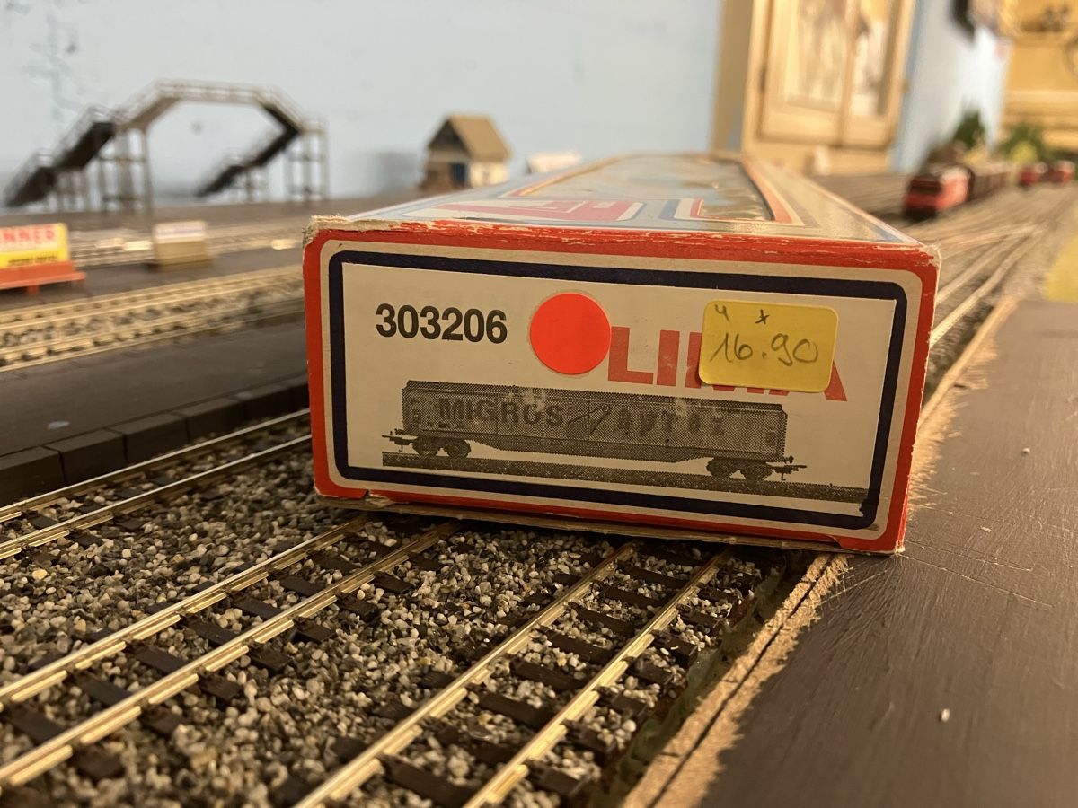 Lima Modellini di ferrovie: Wagon, Lima HO, Aproz Migros, – Usato da Rochefort venduto da ise_c7lc 4